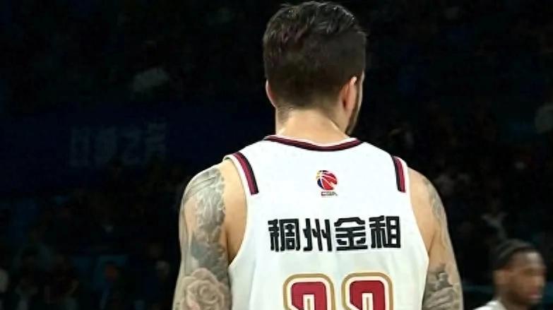 开云体育入口-浙江队逆转热火，周琦状态火热