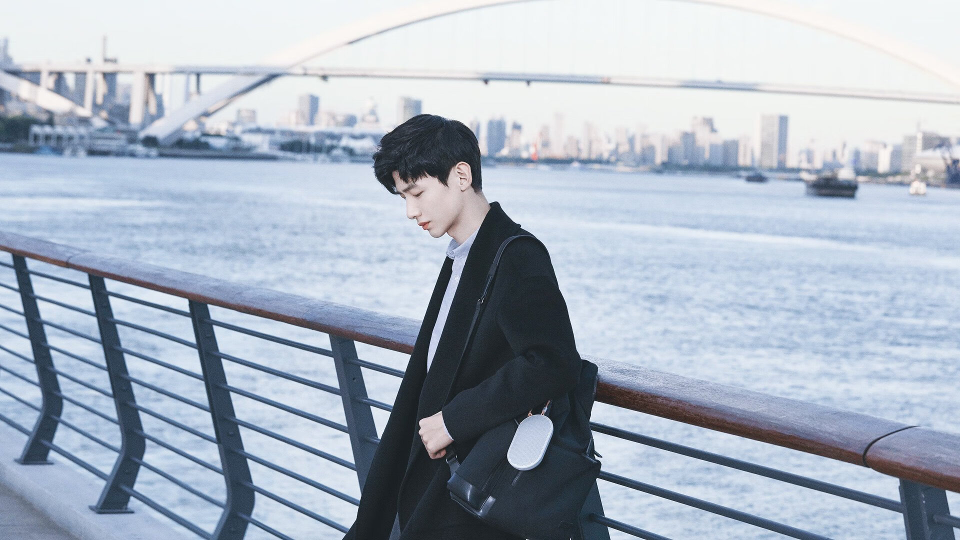 开云体育APP下载-重剑无锋，克城！当德里赫特在最后时刻封锁马竞，为东瀛之旅写下唯一性注解