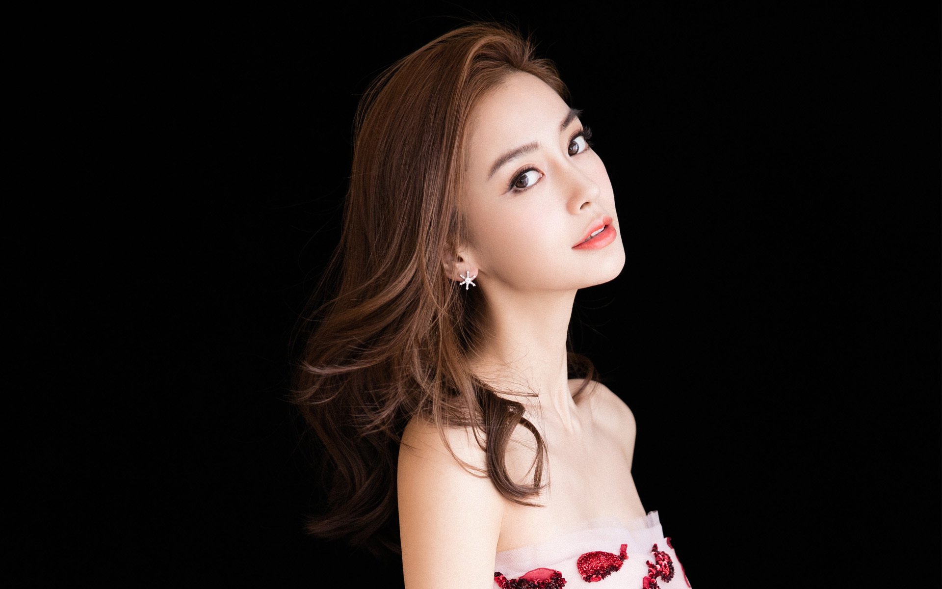 硅谷之心对阵沙漠之光,奥利维耶的164分钟颠覆战