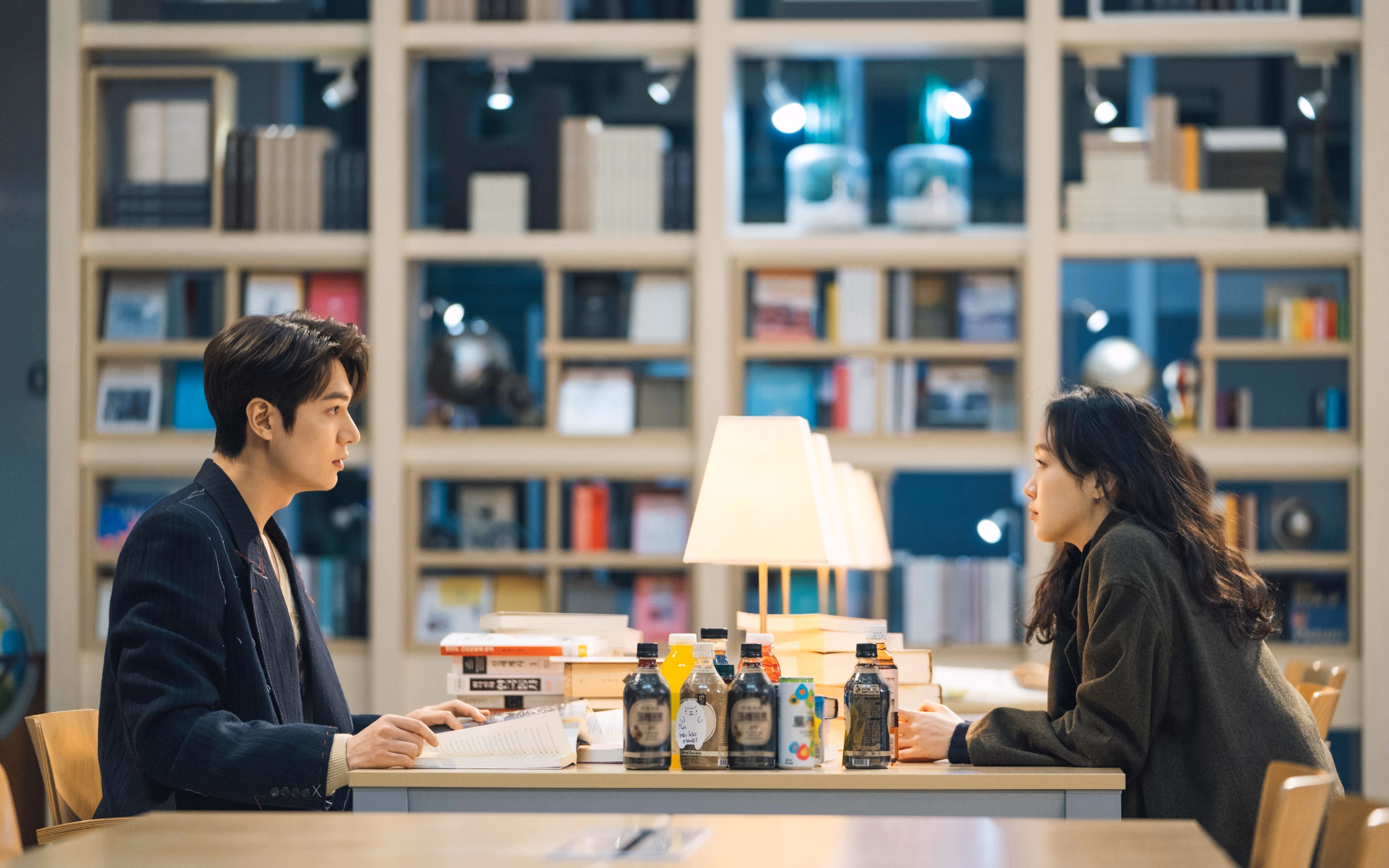 冰火对决，福克斯燃爆之夜与森林狼的节奏霸权