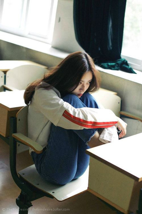 开云体育中国-当磐石遇见利刃，迪马利亚撕裂防线之夜，皇家社会如何被阿根廷足球浪潮吞没